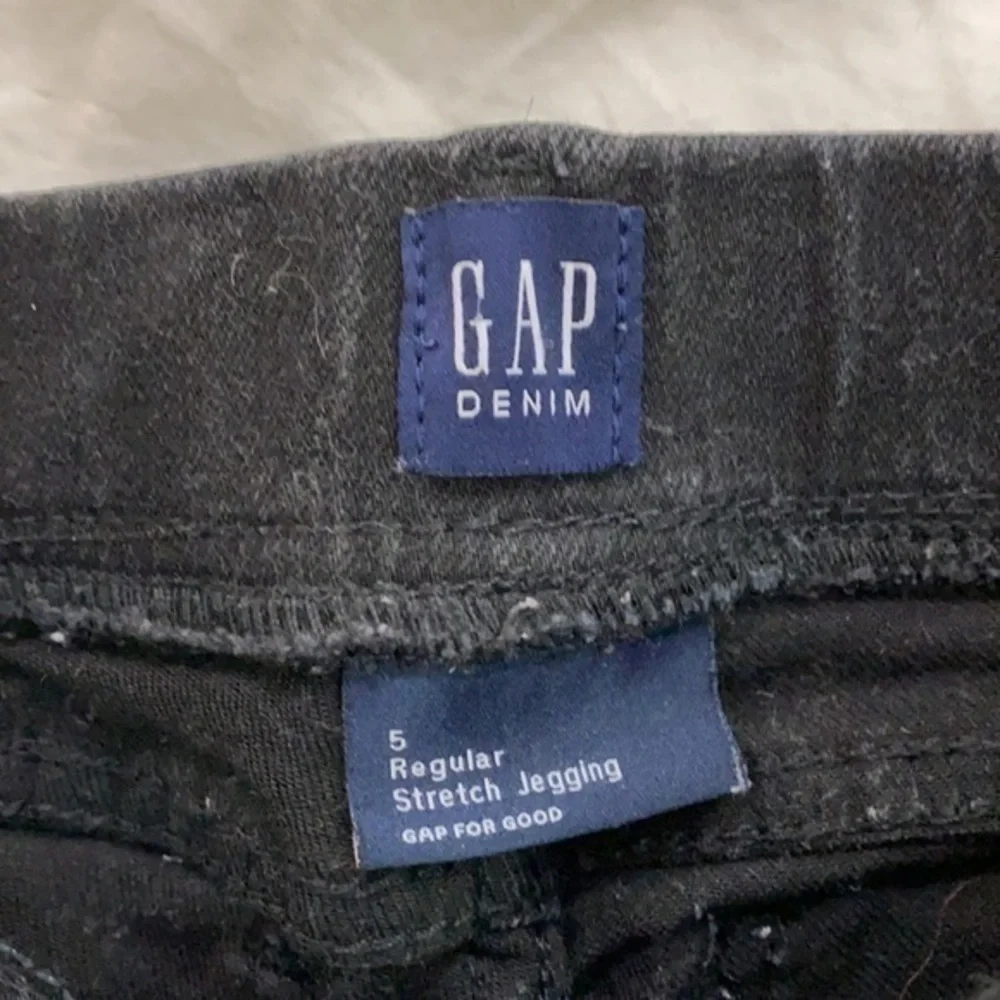 Gap girl black washed Jegging